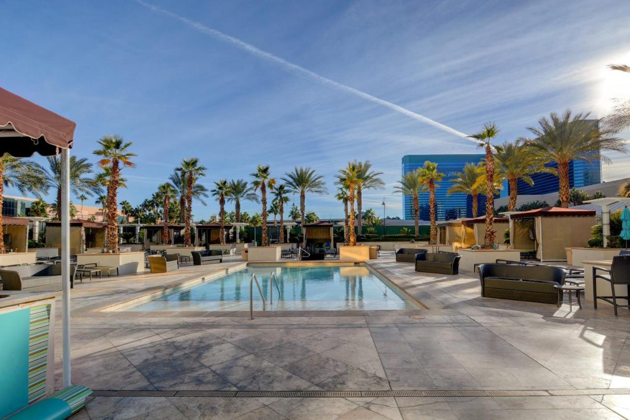 لاس فيغاس Mgm Signature-22-703 Strip View Jacuzzi Studio المظهر الخارجي الصورة